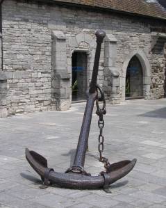 559300_73435467_anchor