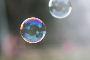 1382844_12541003_bubbles